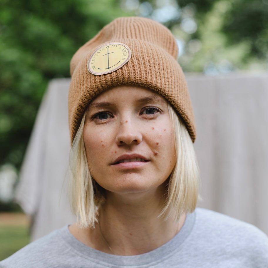 Beanie Big Rib „Oh Captain, my Captain“ camel, Femme de Marin