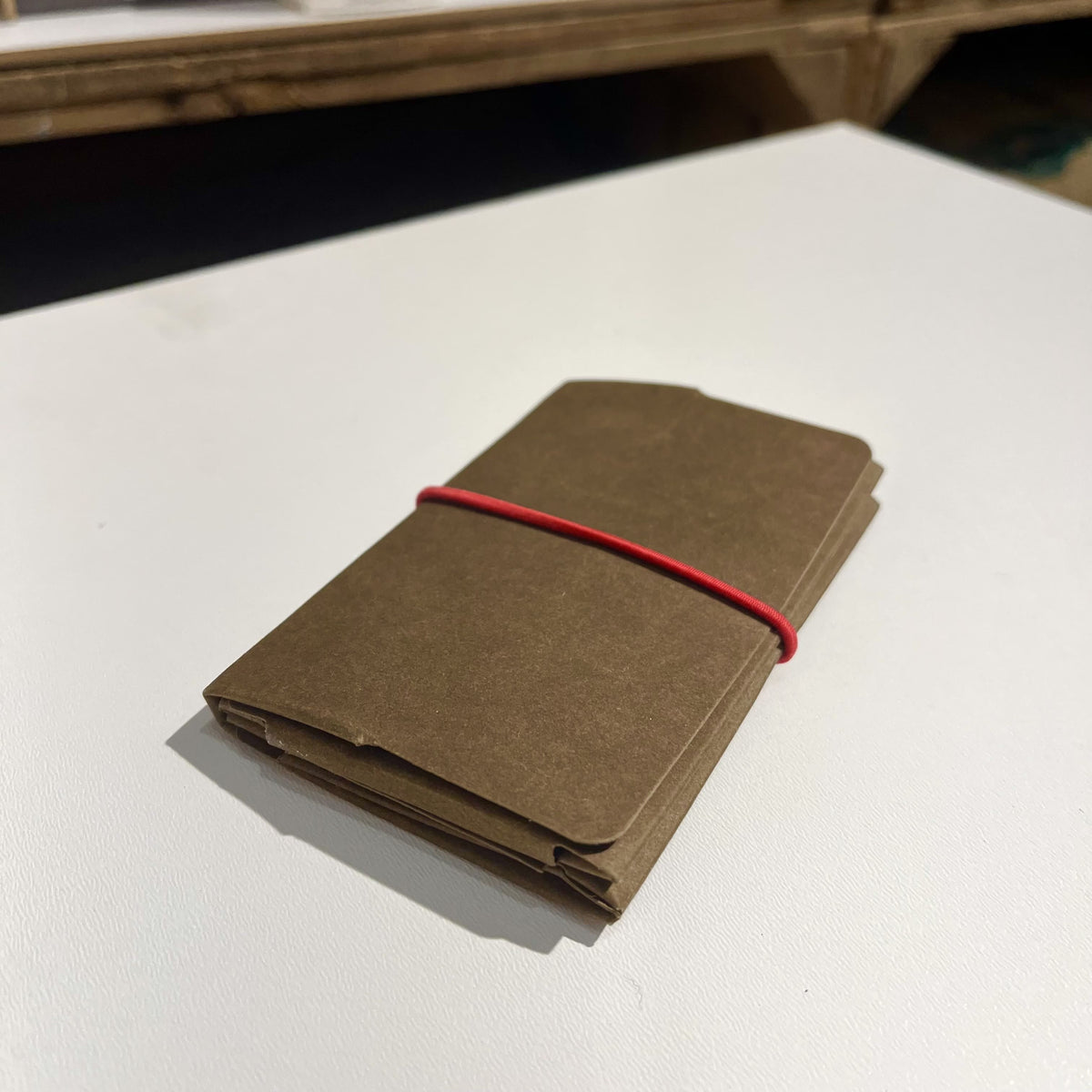 INTO Geldbeutel M - paper wallets