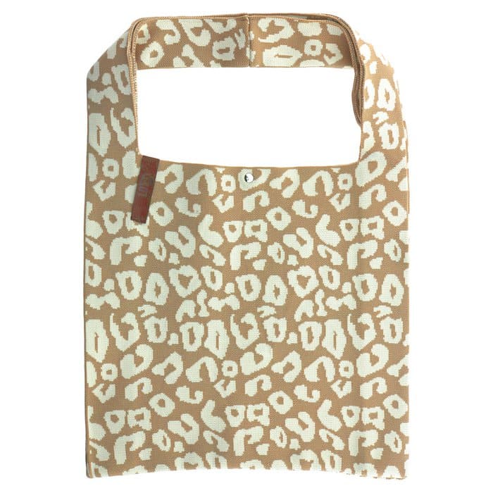 Shopper Lois, Lot 83