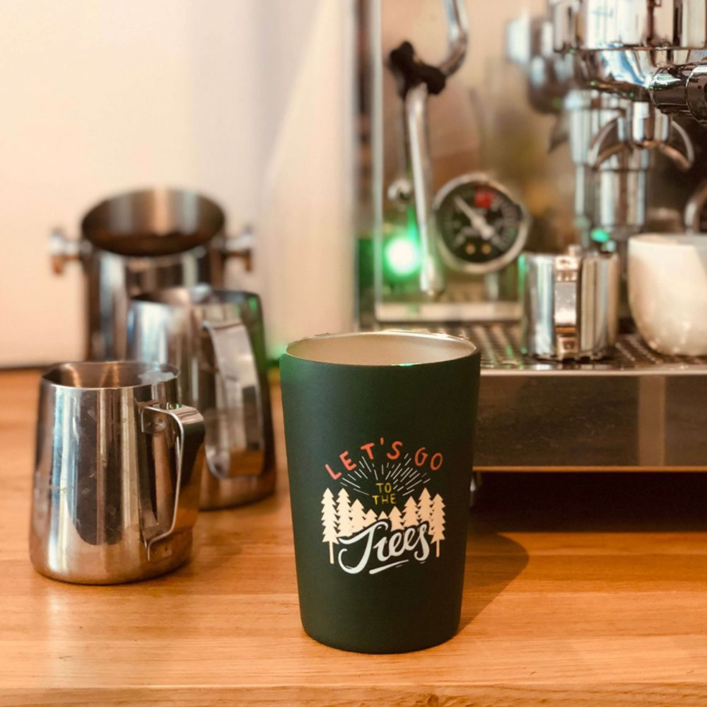 Kaffeebecher „Let‘s Go to the trees“, Roadtyping